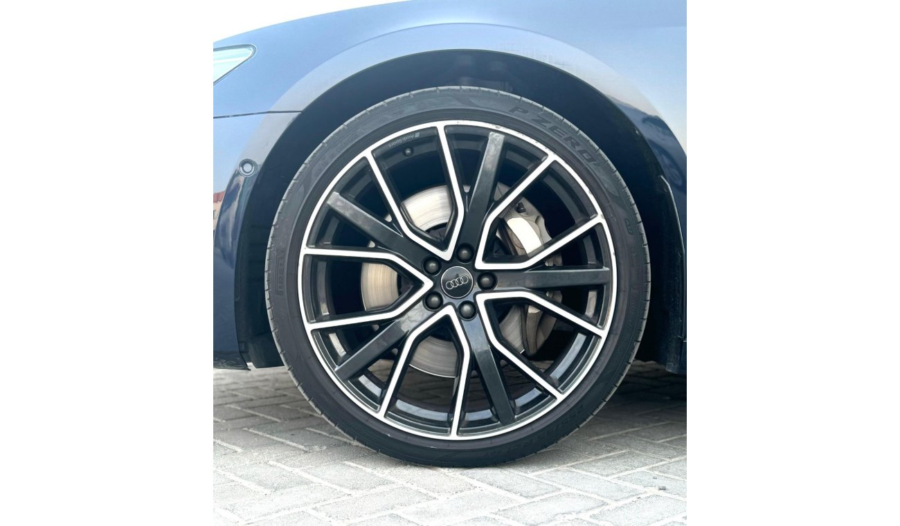 أودي A7 55 TFSI quattro S-لاين