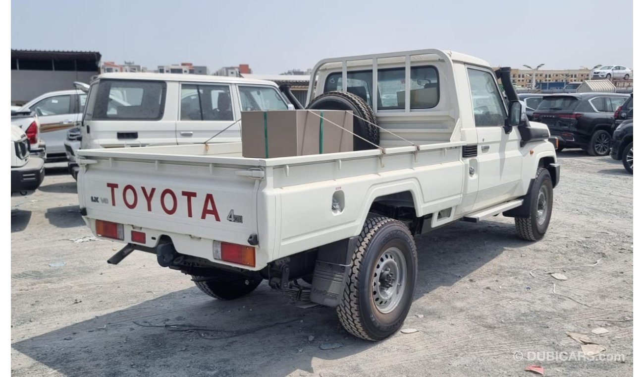 تويوتا لاند كروزر بيك آب Toyota Land Cruiser 79 Single Cab V8 4.5L Diesel 2024YM