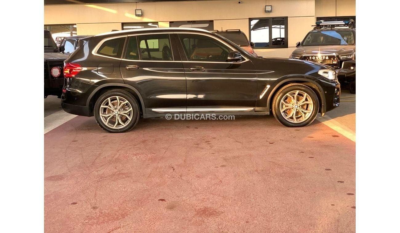 بي أم دبليو X3 xDrive 30i