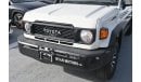 Toyota Land Cruiser Pick Up Toyota Land Cruiser Pickup  4.0L V6, Petrol, 4WD, Model 2024, Color White