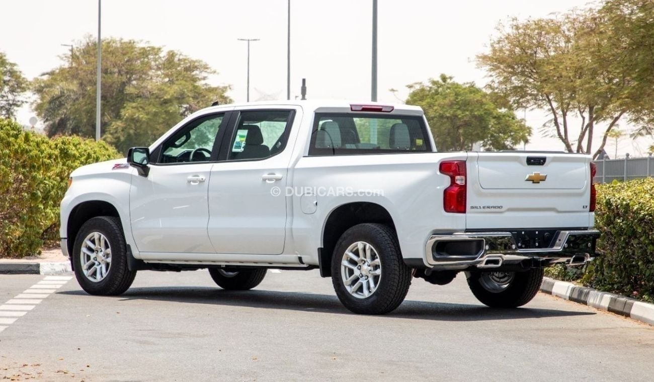 شيفروليه سيلفارادو LT Z71 4WD Crew Cab. GCC. 3 Years Warranty. Local Registration +5%