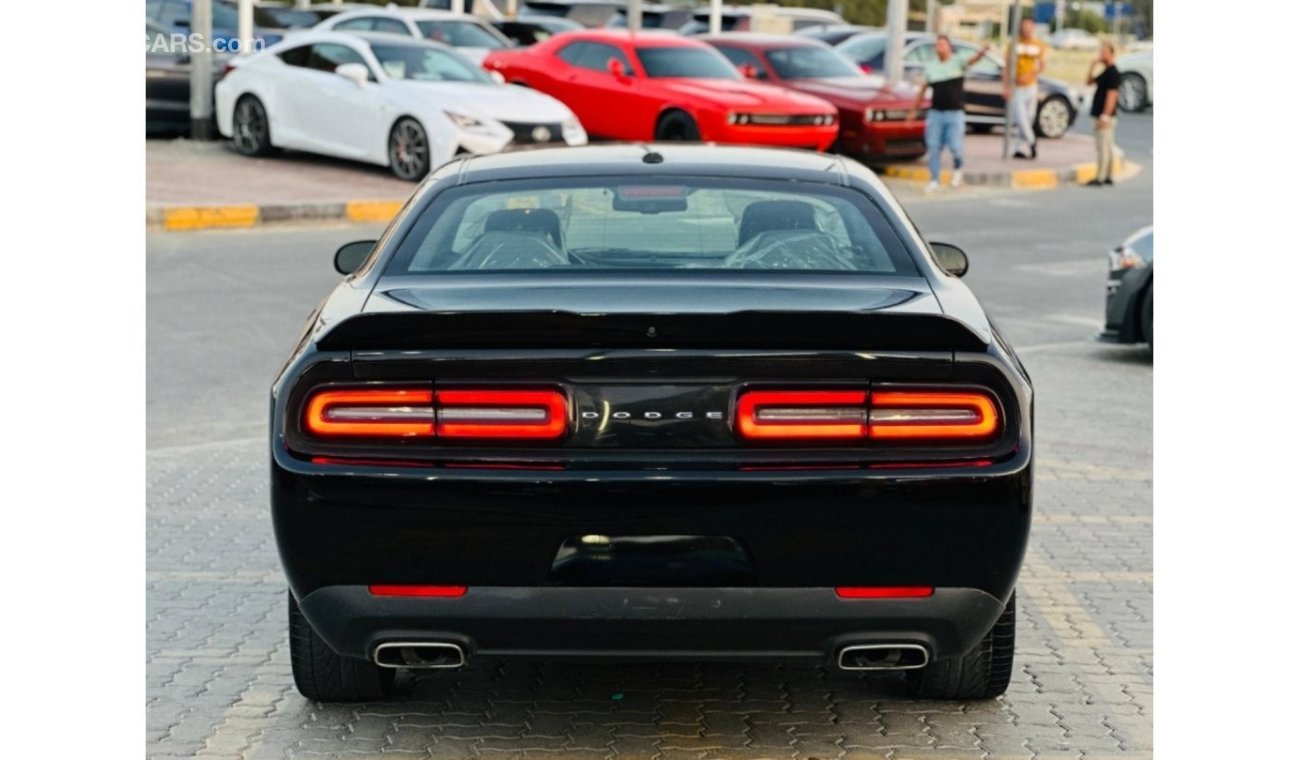 Dodge Challenger SXT For sale