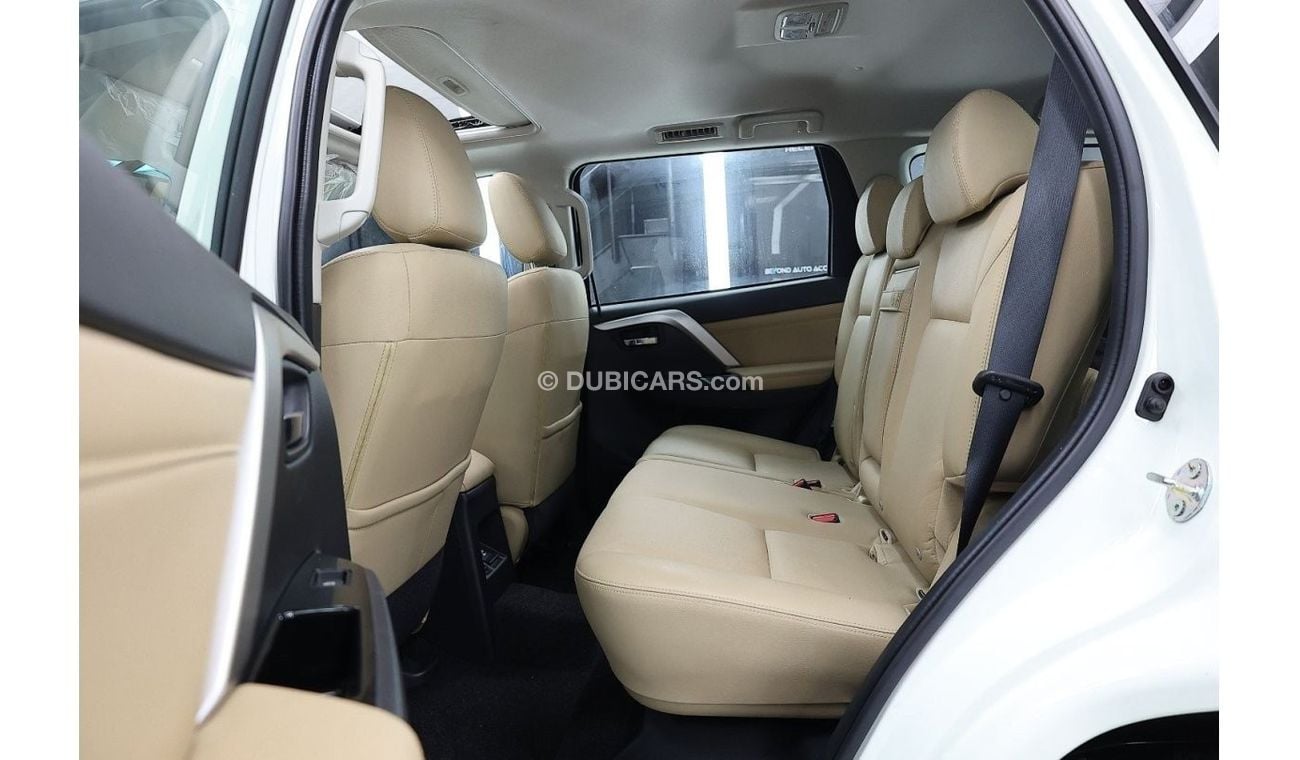 Mitsubishi Montero Beyond Edition 3.0L PETROL HIGH LINE -EXPORT ONLY-