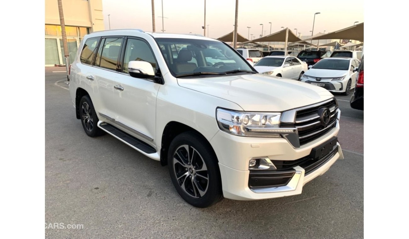 Toyota Land Cruiser VXR