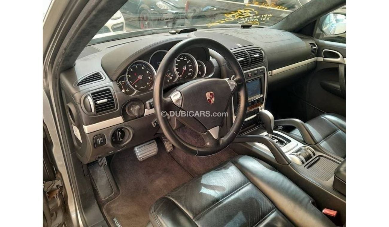 بورش كايان PORSCHE CAYENNE TURBO 4.8L 2008 WITH LEATHER SEATS, T.V NAVIGATION AND MUCH MORE...