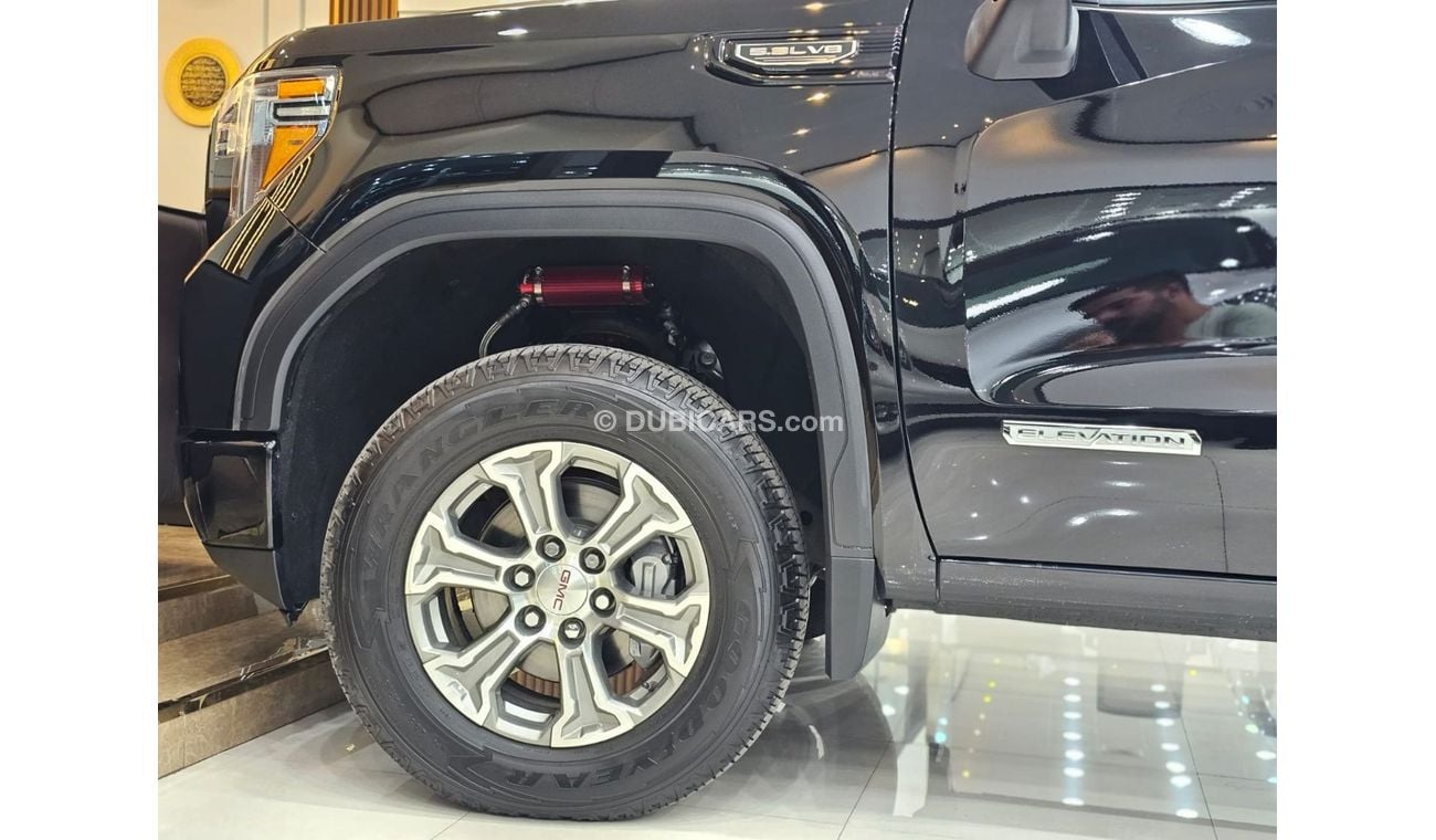 GMC Sierra Elevation 2022 GCC UNDER WARRANTY V8 FULL OPTION