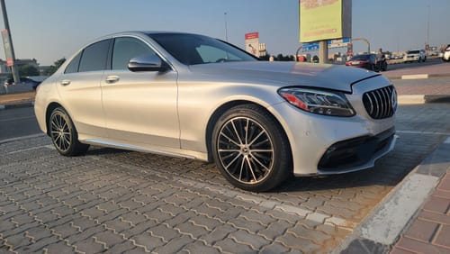 مرسيدس بنز C 300 Luxury 2.0L