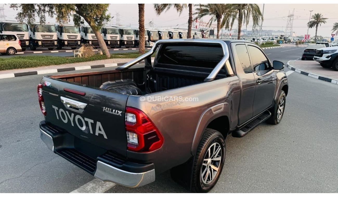 Toyota Hilux SMART CAB | 2022 | 2.8L DIESEL ENGINE |  IRON ROLL BAR | 4 X 4