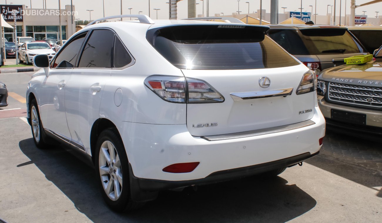 Lexus RX350 2010 Model Gulf specs Sunroof Navigation camera leather interiors cruse control