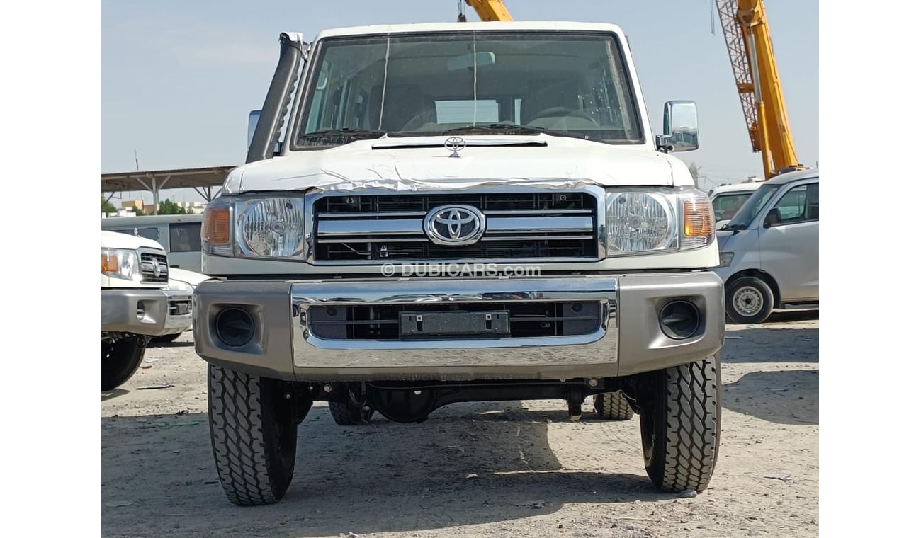 Toyota Land Cruiser Hard Top 4.5L V8 Diesel, M/T, Chrome Mirror With Wooden Interior (70 Series) 2023