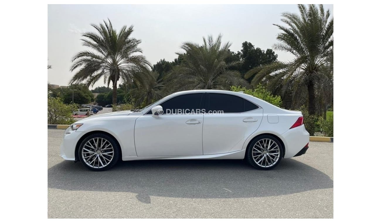 Lexus IS300 Platinum Luxes is300 2016 full opsions no 1