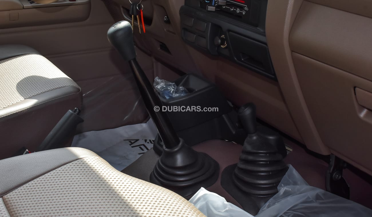 تويوتا لاند كروزر بيك آب 4.2L Diesel V6 Double Cabin