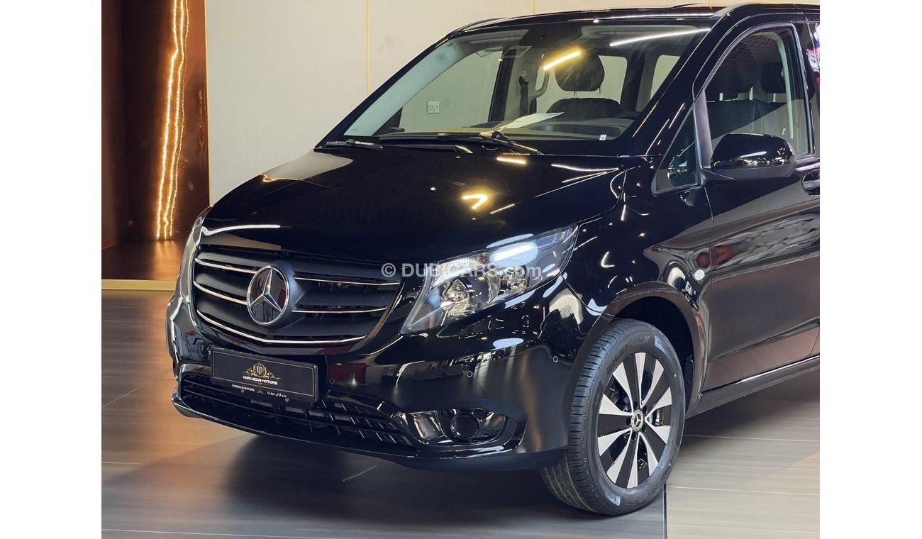 مرسيدس بنز V 250 2,559 PM I Brand New I Vito I Classy Black