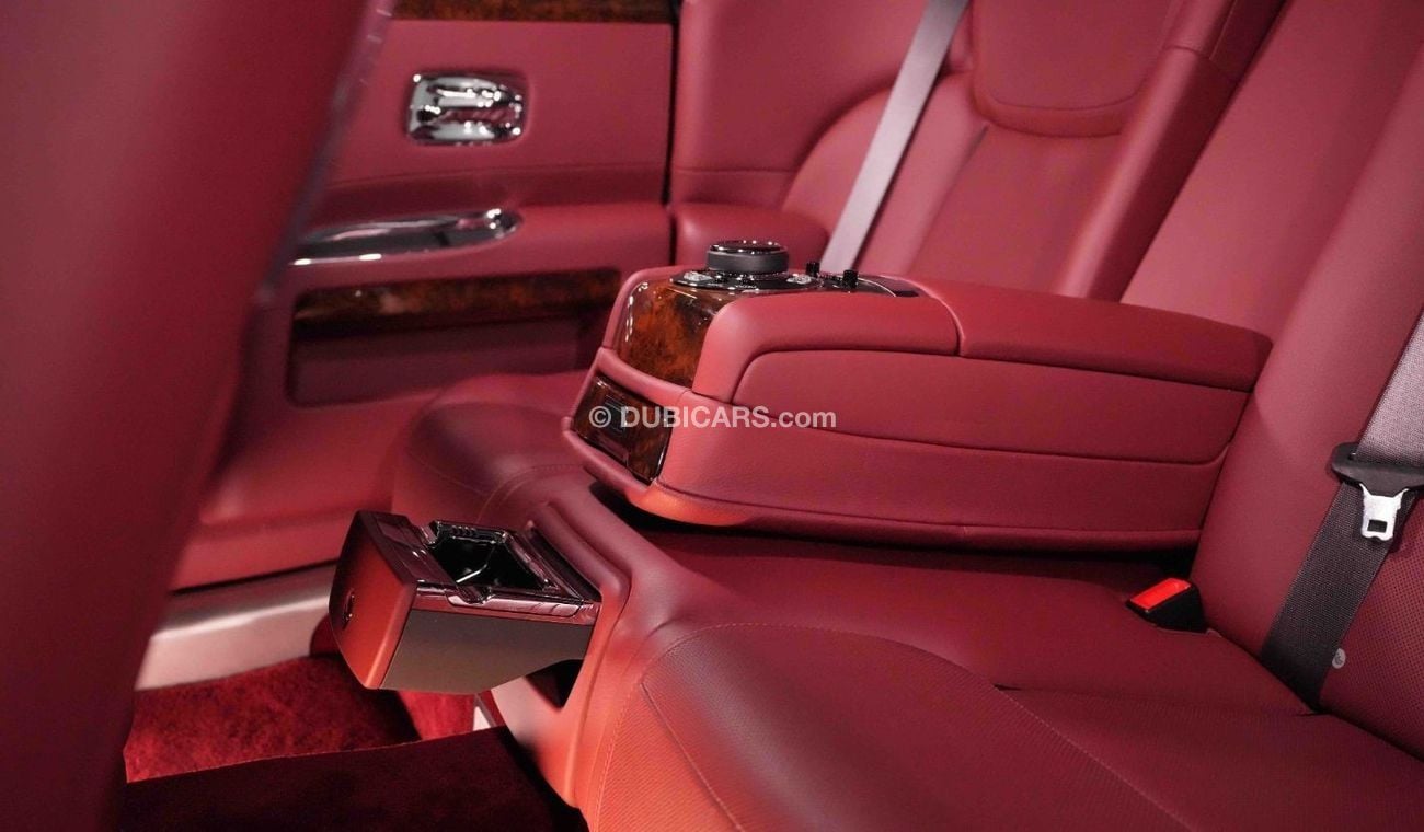 Rolls-Royce Ghost | X-MAS AND NEW YEAR SPECIAL PRICE | 2020 | GCC SPEC | LUXURY SEDAN ASSEMBLY GOODWOOD