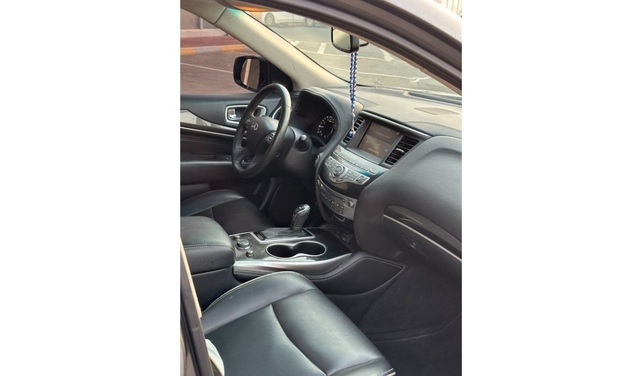 Infiniti QX60 3.5 L EXCELLENT CONDITION