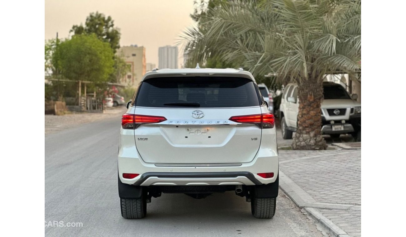 Toyota Fortuner VXR