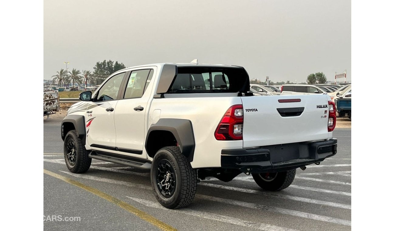 تويوتا هيلوكس HILUX GR 2.8L DIESEL WITH COMPRESSOR