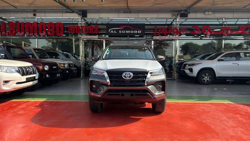 Toyota Fortuner Toyota Fortuner 4.0L V6 | 2024 | 0KM