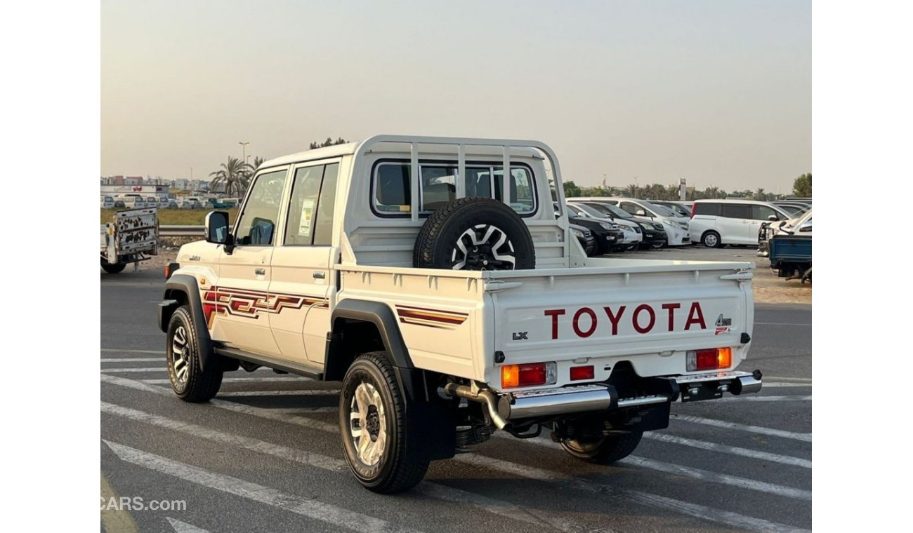 Toyota Land Cruiser Pick Up LC 79 DC 2.8L DSL AT FULL