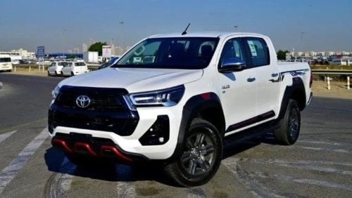 تويوتا هيلوكس HILUX SR5 4.0LM V6 PETROL