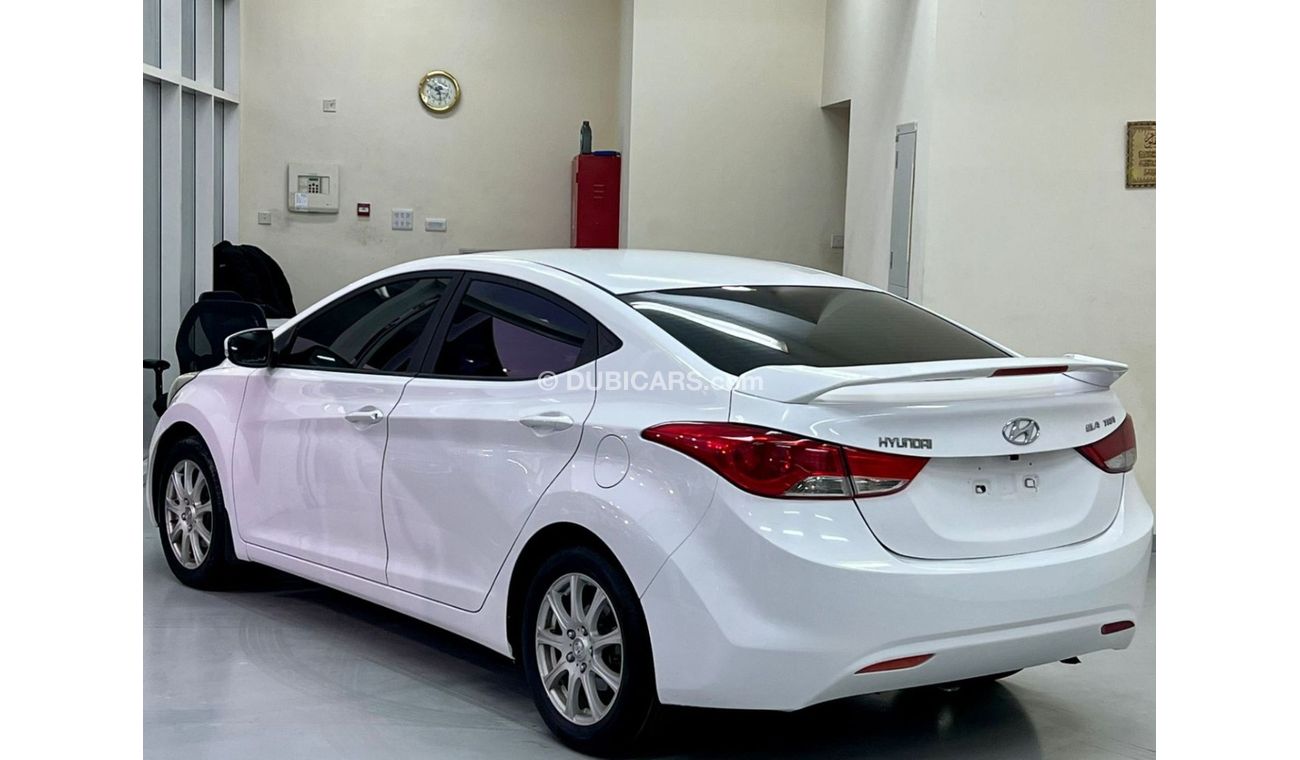 هيونداي إلانترا GL 1.8L