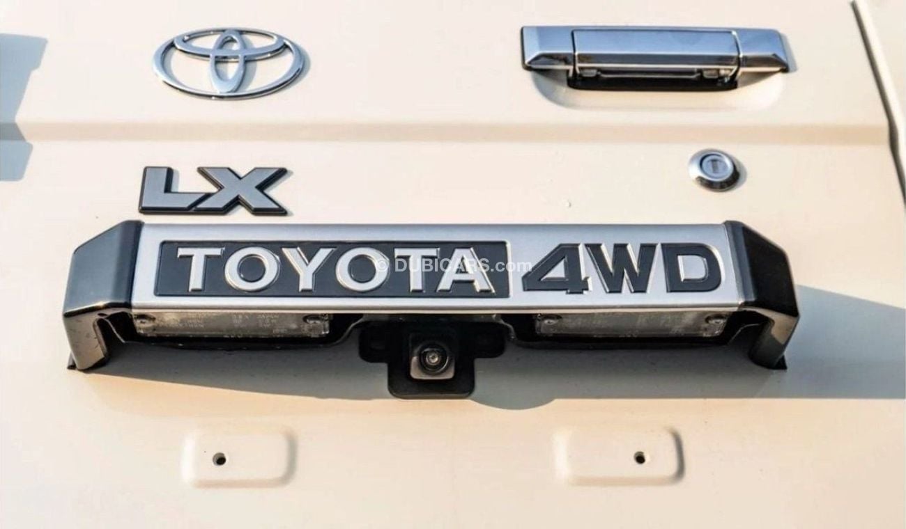 Toyota Land Cruiser 70 Toyota land cruiser LC76 5 DOORS 2.8L Diesel MY2024