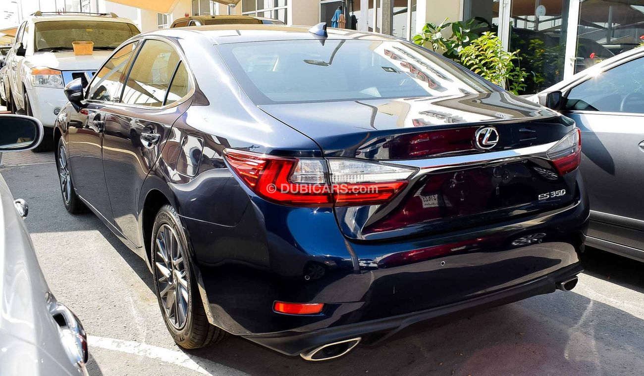 Lexus ES350