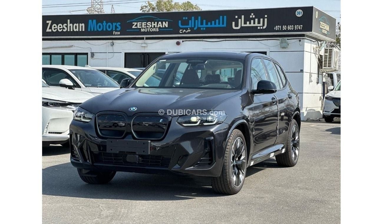 بي أم دبليو iX3 BMW IX3 2024