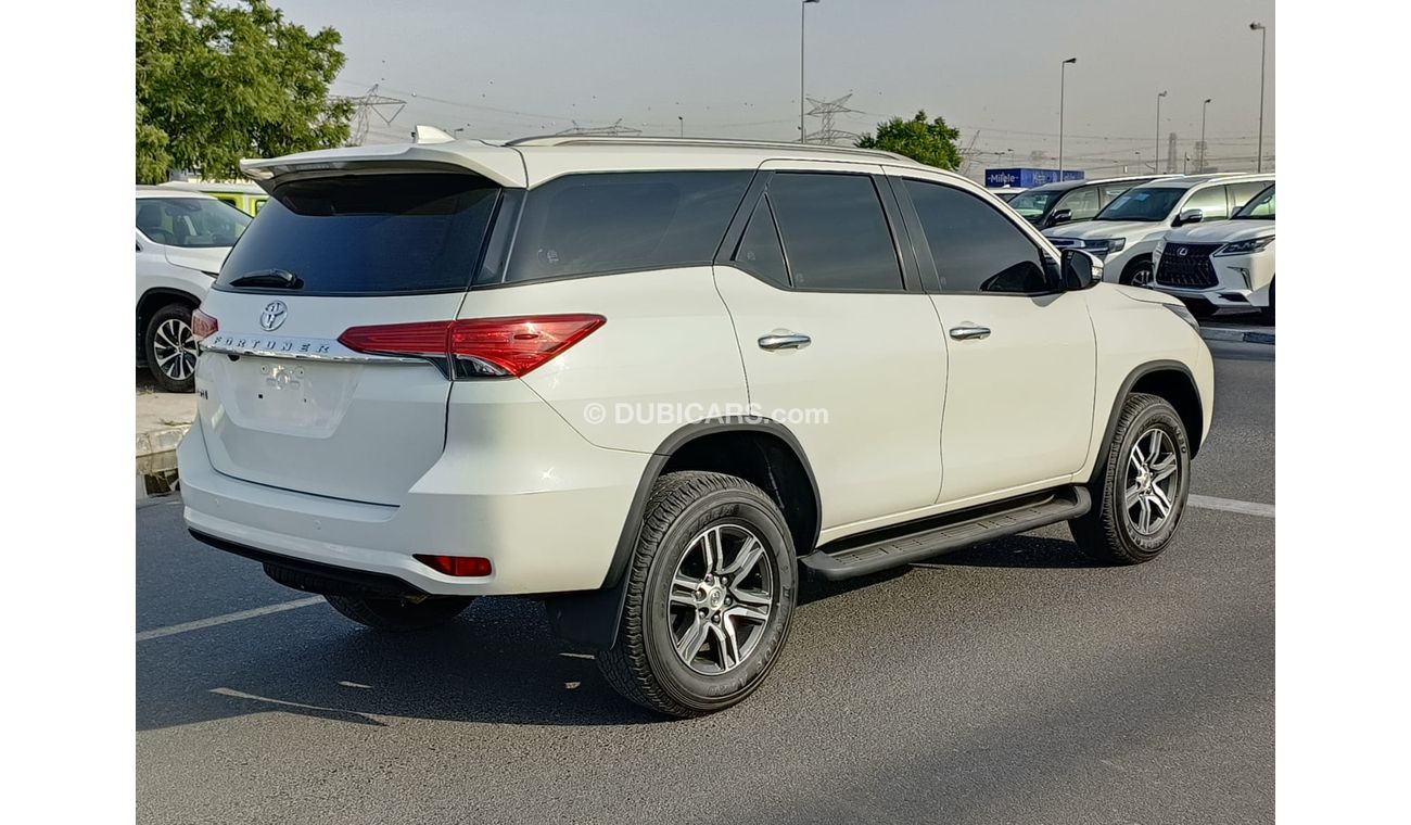 Toyota Fortuner EXR / V4 /  2.7L, LEATHER SEATS / FULL OPTION (LOT #  83379)