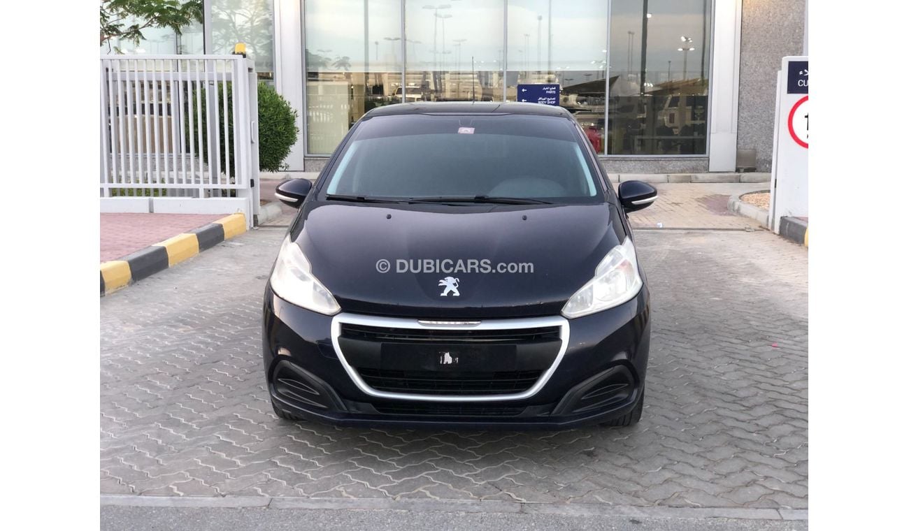 Used Peugeot 208 Std GCC 2016 for sale in Sharjah - 573364