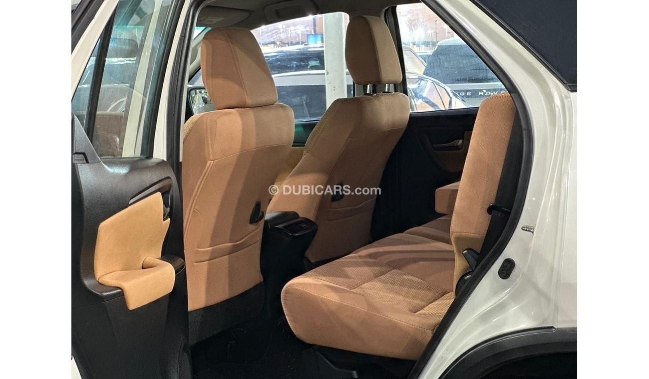 تويوتا فورتونر Toyota Fortuner 2.4L Diesel AT MY2018