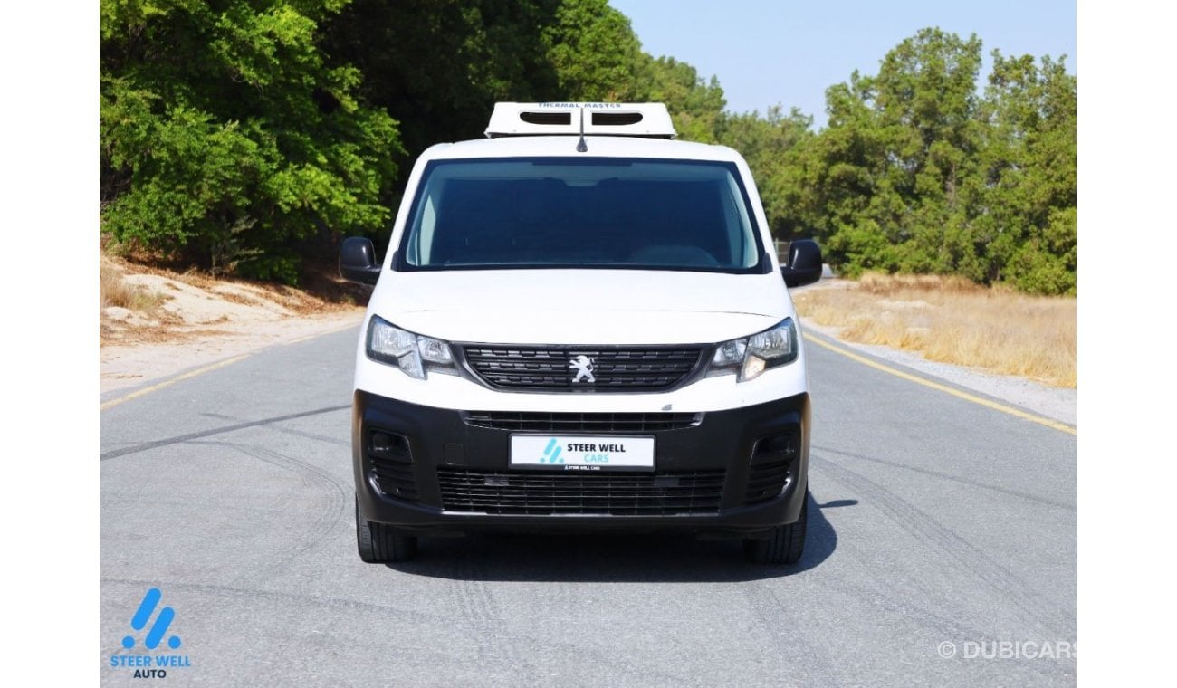 Peugeot Partner Chiller Van / Excellent Condition / Ready to Drive / GCC / Book Now!