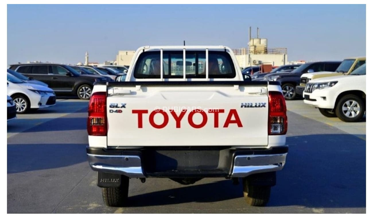 تويوتا هيلوكس Toyota Hilux Single Cab 2.4L Manual 2024