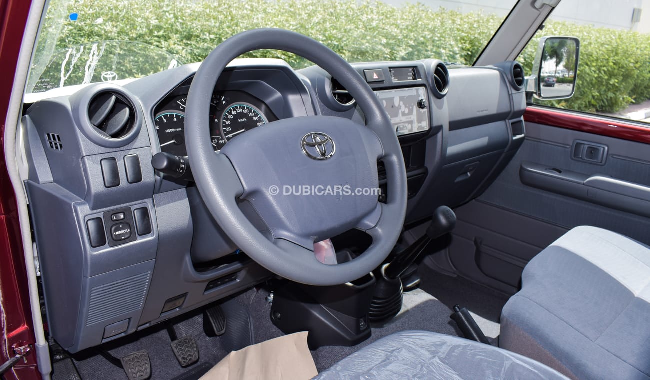 Toyota Land Cruiser Hard Top LX V6