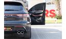 Porsche Macan Std 2.0L (252 HP) Porsche Macan 2023 GCC under Agency Warranty and Service Contract with Flexible Do