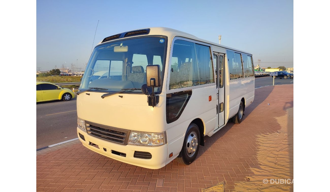 Toyota Coaster XZB40-0053410 || TOYOTA COASTER (BUS) 2011 ||  29 sets || cc 4000||  MANUAL	|| RHD  || Only for Expo