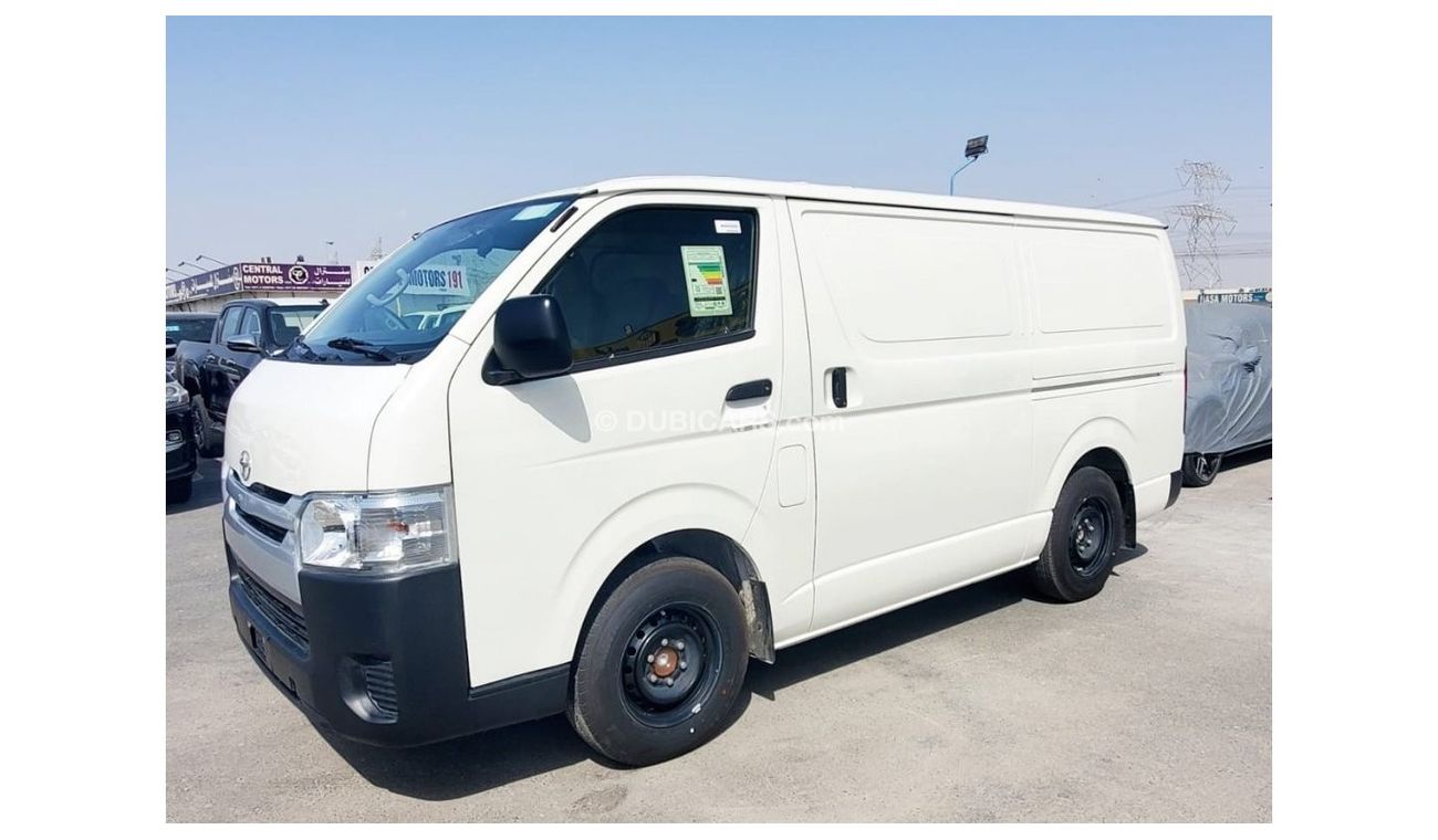 تويوتا هاياس TOYOTA HIACE CARGO VAN