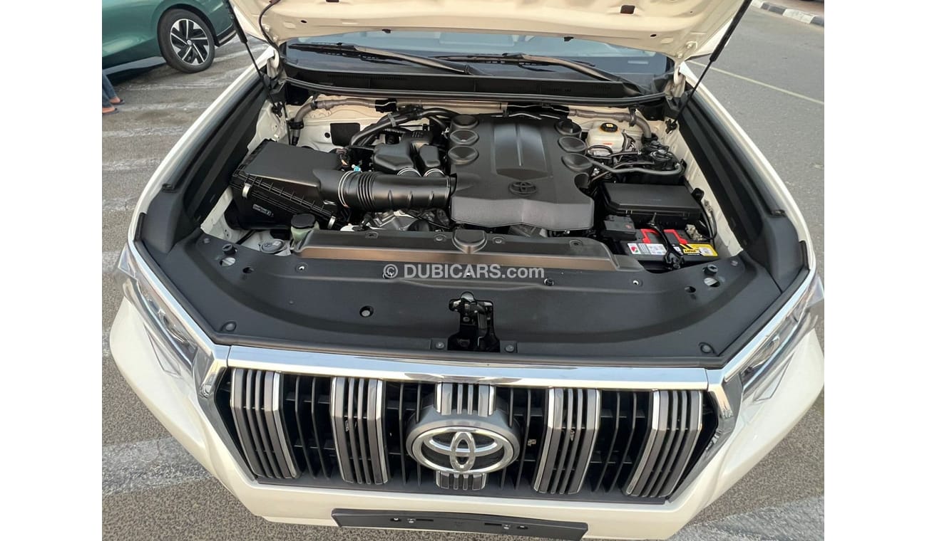 تويوتا برادو Other2021 TOYOTA PRADO TXL 4.0L -  V6 - with COOL BOX  -   Accident Free - Original Paint - 62000 km