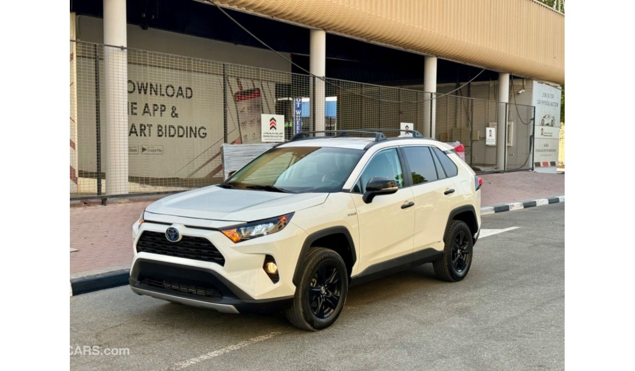 Toyota RAV4 2020 XLE HYBRID ENGINE FULL OPTION USA IMPORTED