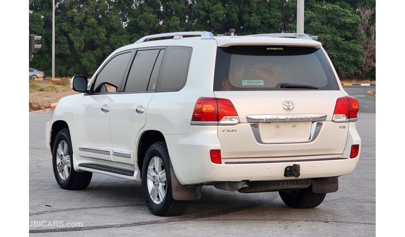 Toyota Land Cruiser VXR