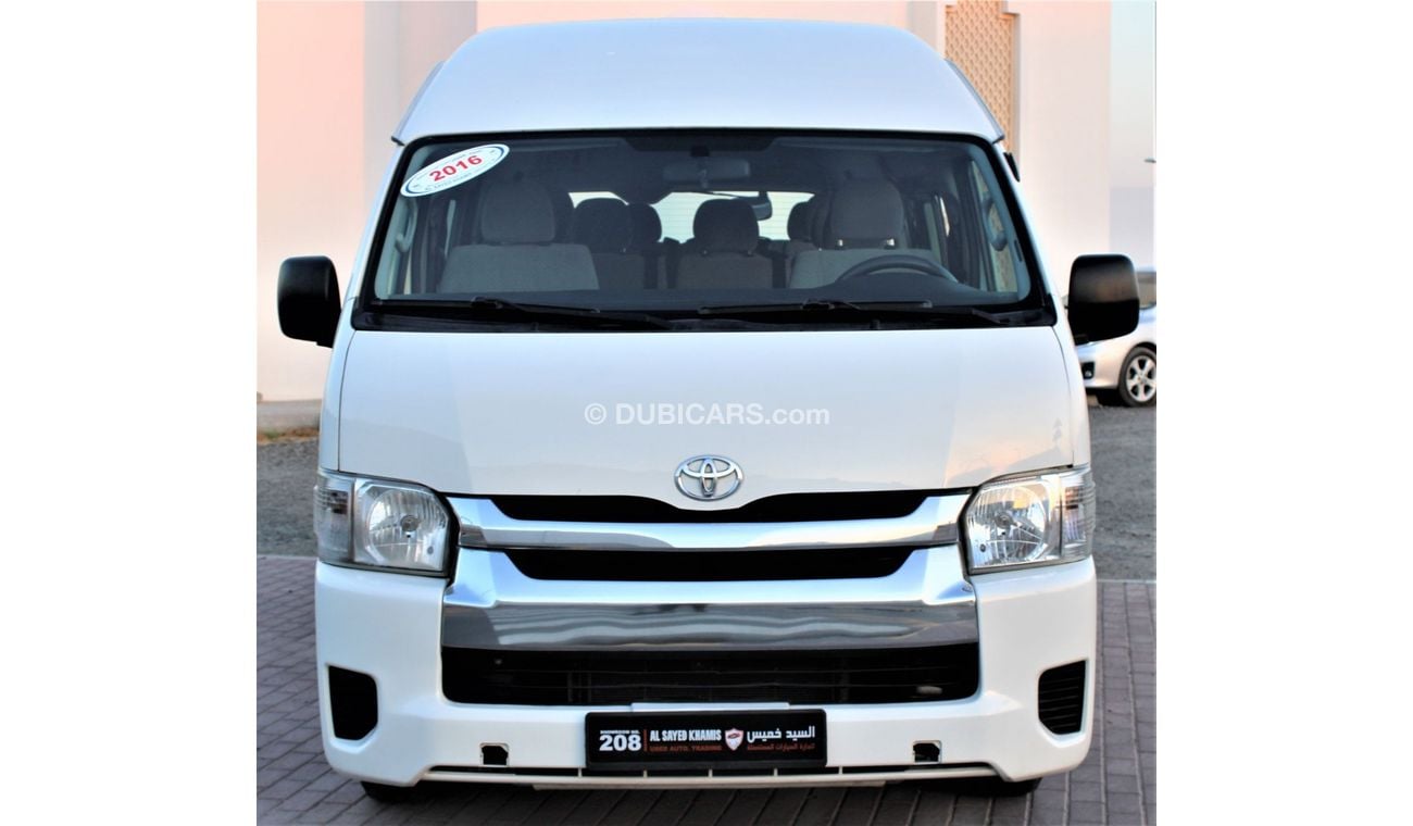 Toyota Hiace Toyota Haice High Roof 2016  GCC in excellent condition without accidents, very clean from inside an