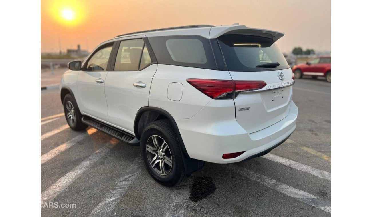 تويوتا فورتونر 2020 TOYOTA FORTUNER 2.7L  // V4 // 4X4 // GCC // CLEAN TITLE // WITH EXCELLENT CONDITION