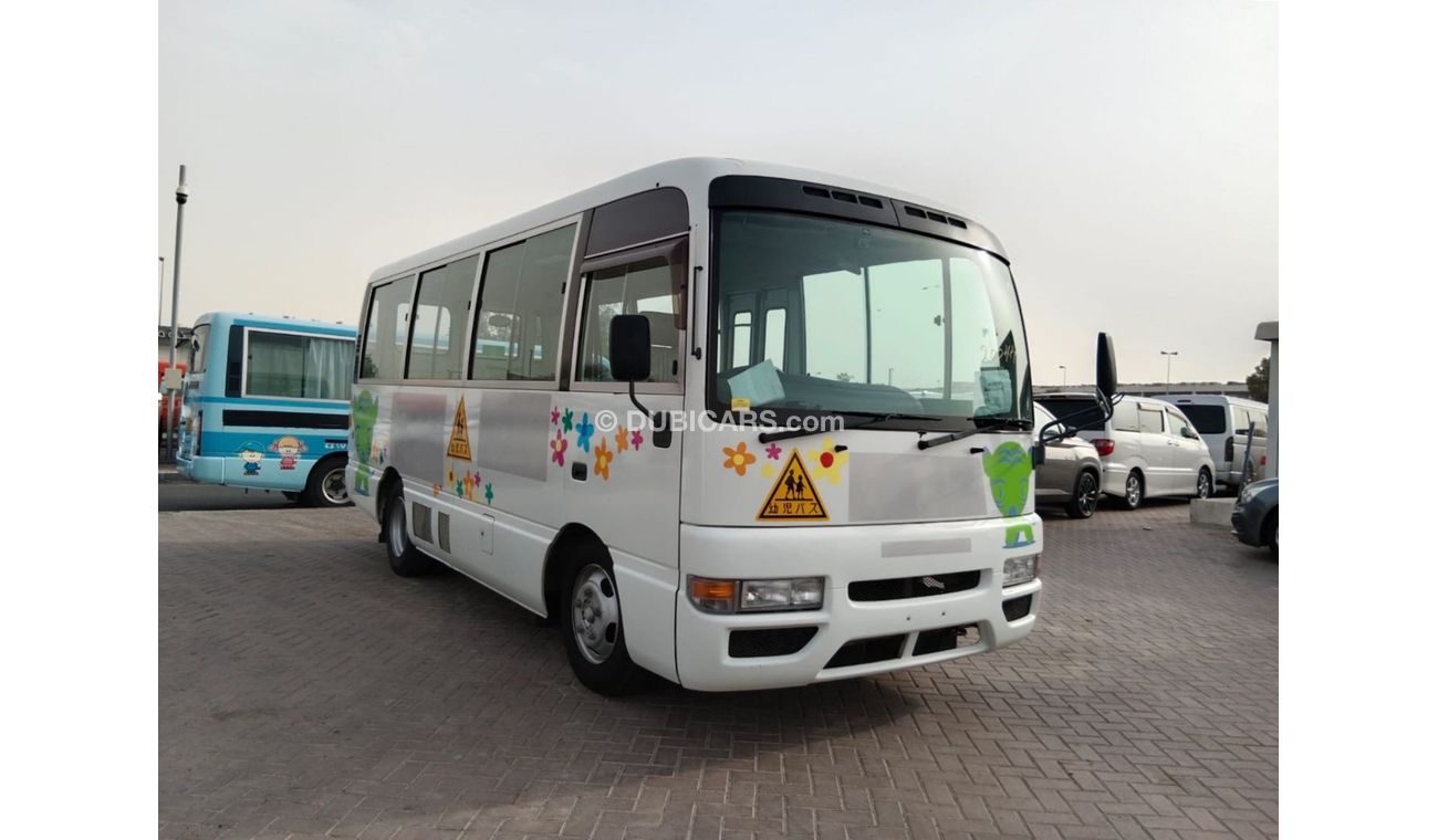 Nissan Civilian NISSAN CIVILIAN BUS RIGHT HAND DRIVE  (PM1532)