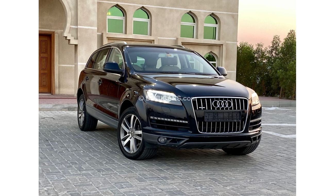 Audi Q7 TFSI quattro 3.0L (328 HP)