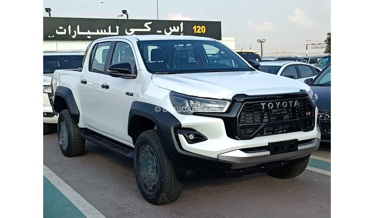 Toyota Hilux GR Sport / 2.8L DIESEL / A/T / Roll Bar / Back Side Step  (CODE #  HDGR28AF)