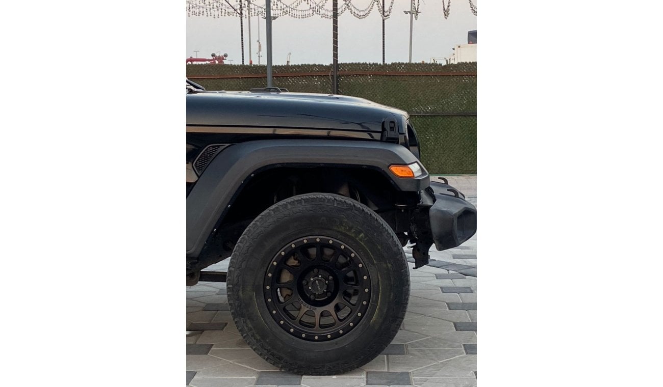 Jeep Wrangler JEEP WRANGLER SPORT 4x4TRAIL RATED MODEL: 2020 PRICE: 82,000 MILEAGE: 76,000 V/6 Automatic transmiss