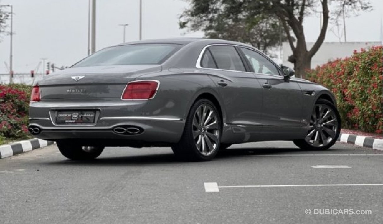 Bentley Flying Spur V8 S V8