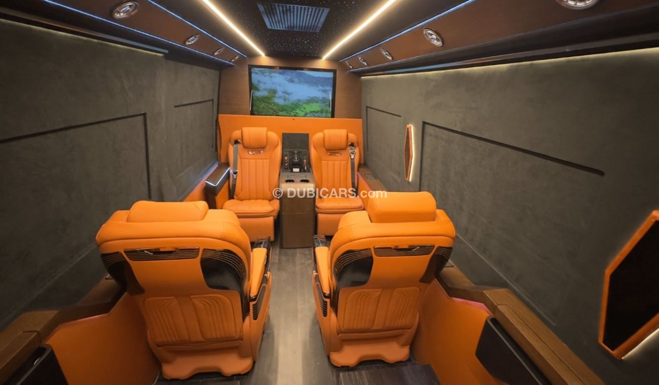 مرسيدس بنز سبرينتر Mercedes Sprinter 517 L4 H2 Extra Long with Full VIP Conversion