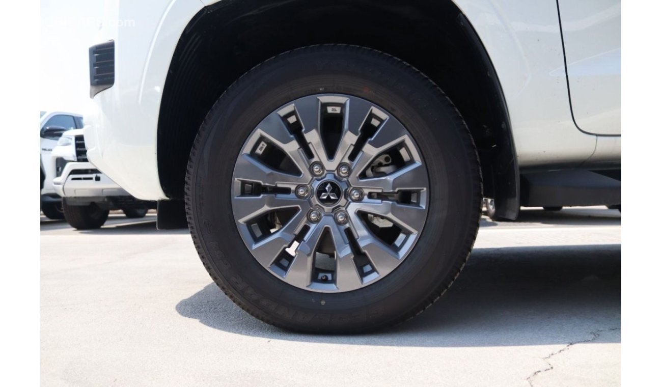 ميتسوبيشي L200 2024 MITSUBISHI L200 4X4 PETROL 18`` ALLOY RIMS **EXPORT ONLY**التصدير فقط خارج الخليج**