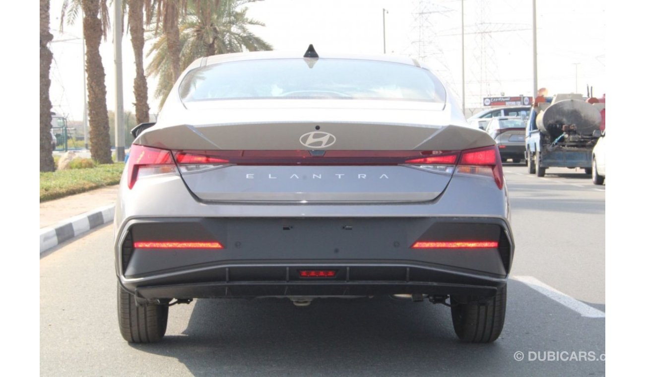 هيونداي إلانترا LHD 1.6L PETROL COMFORT AT_24MY